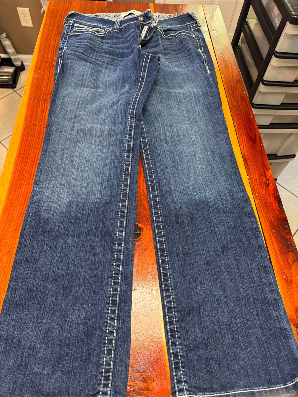 Ariat Women's Straight-Leg Jeans in Dark Blue Wash
